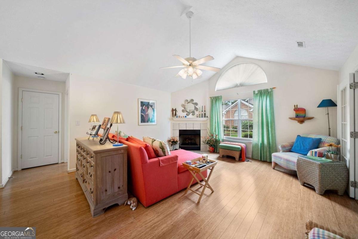 4512 Orchard Trace Roswell - 4