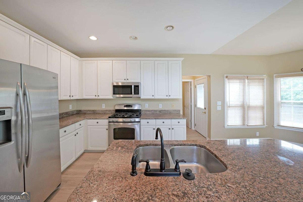 2747 HARPER WOODS Drive Marietta - 12