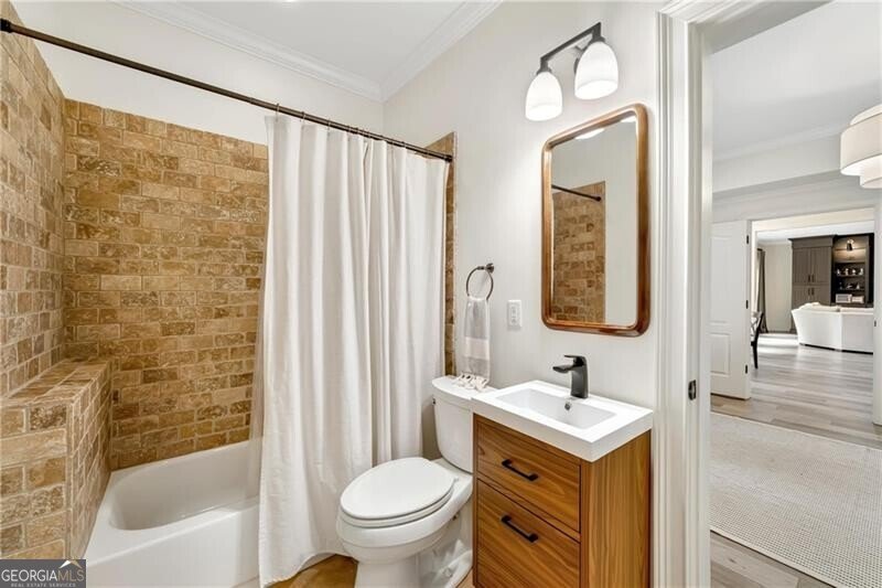 3925 Sheldon Drive Atlanta - 44