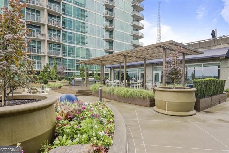 943 Peachtree Street Atlanta - 17