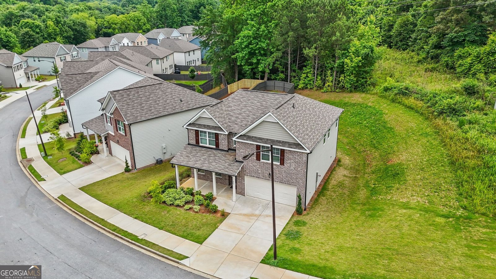 603 River Gardens Drive Atlanta - 40