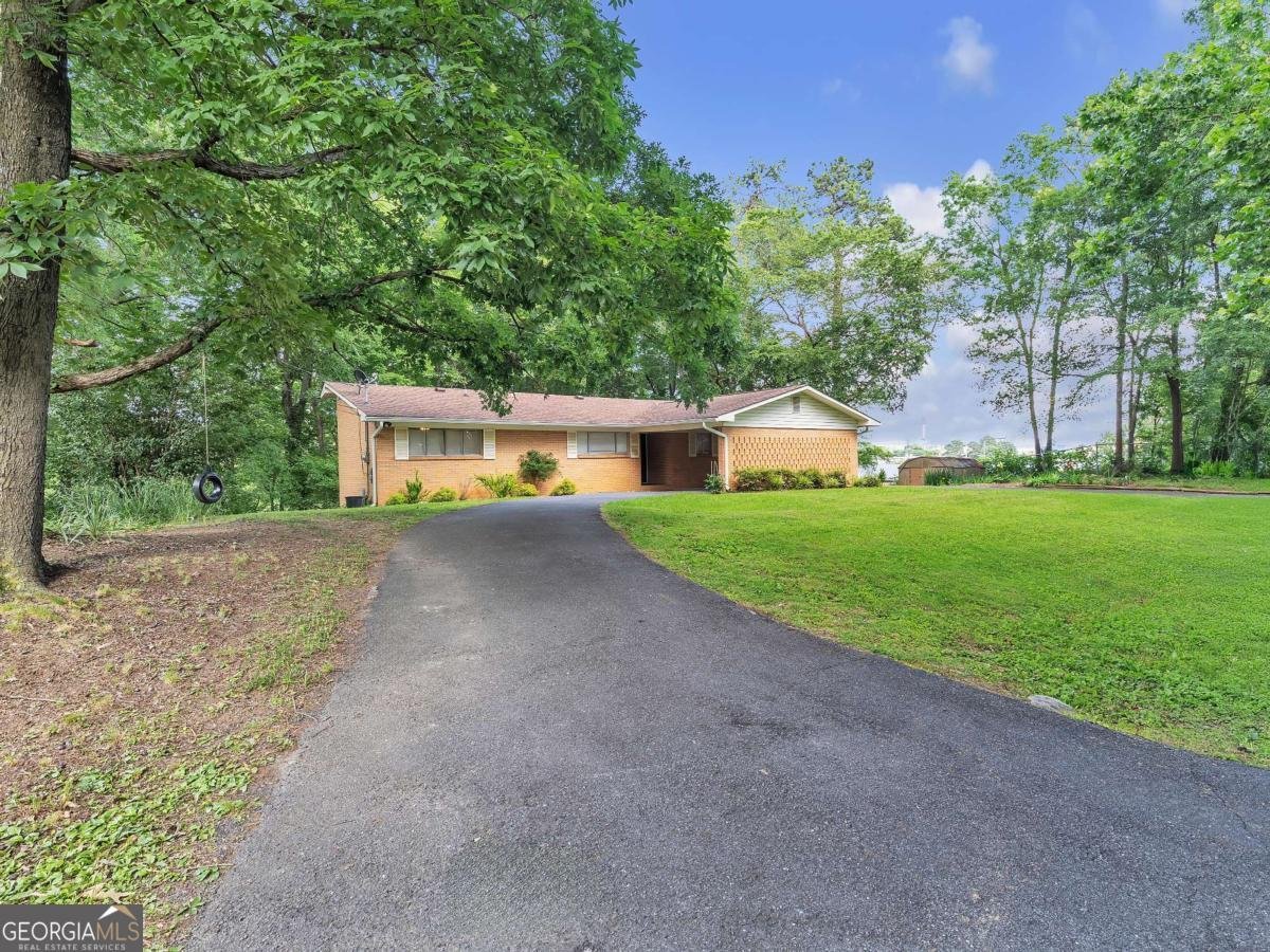 225 Melea Lane Calhoun - 1