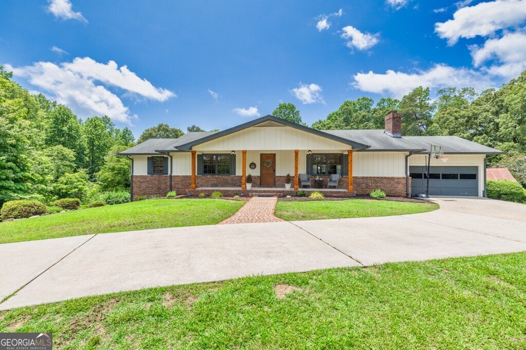 6127 Yellow Creek Road Murrayville - 1