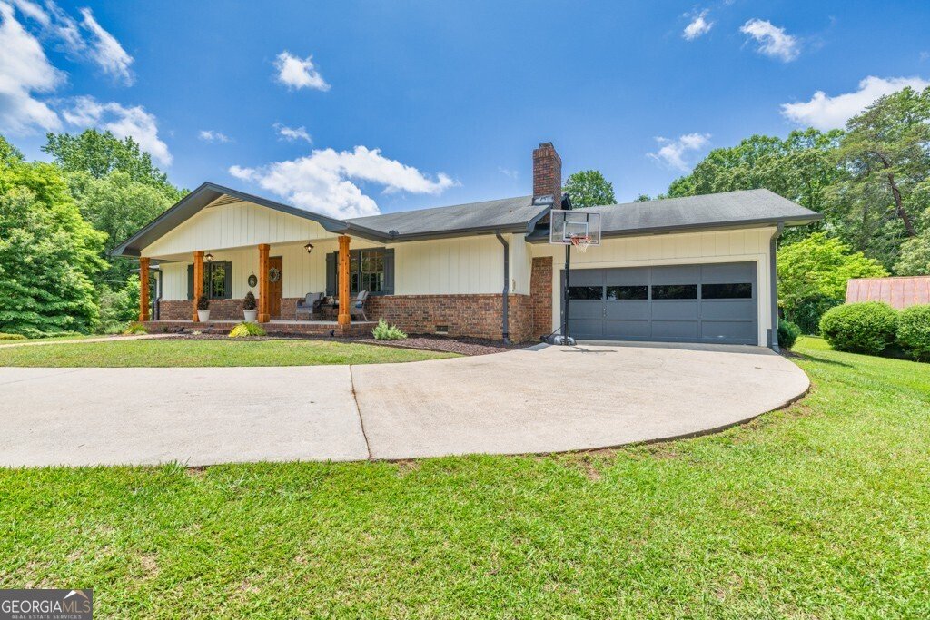 6127 Yellow Creek Road Murrayville - 2