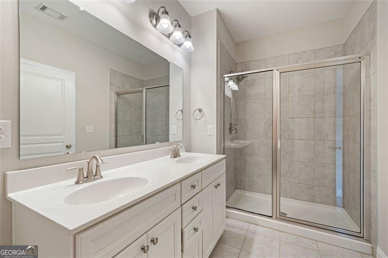 1463 EDGEBROOK Court Atlanta - 29