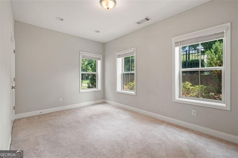 1463 EDGEBROOK Court Atlanta - 30