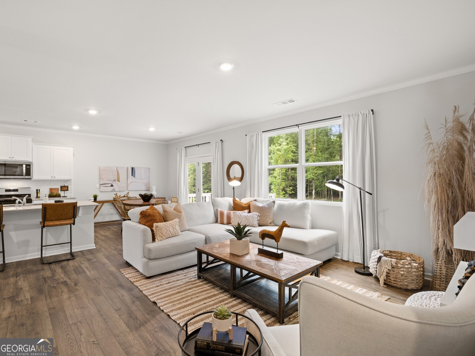 569 King Village Braselton - 11