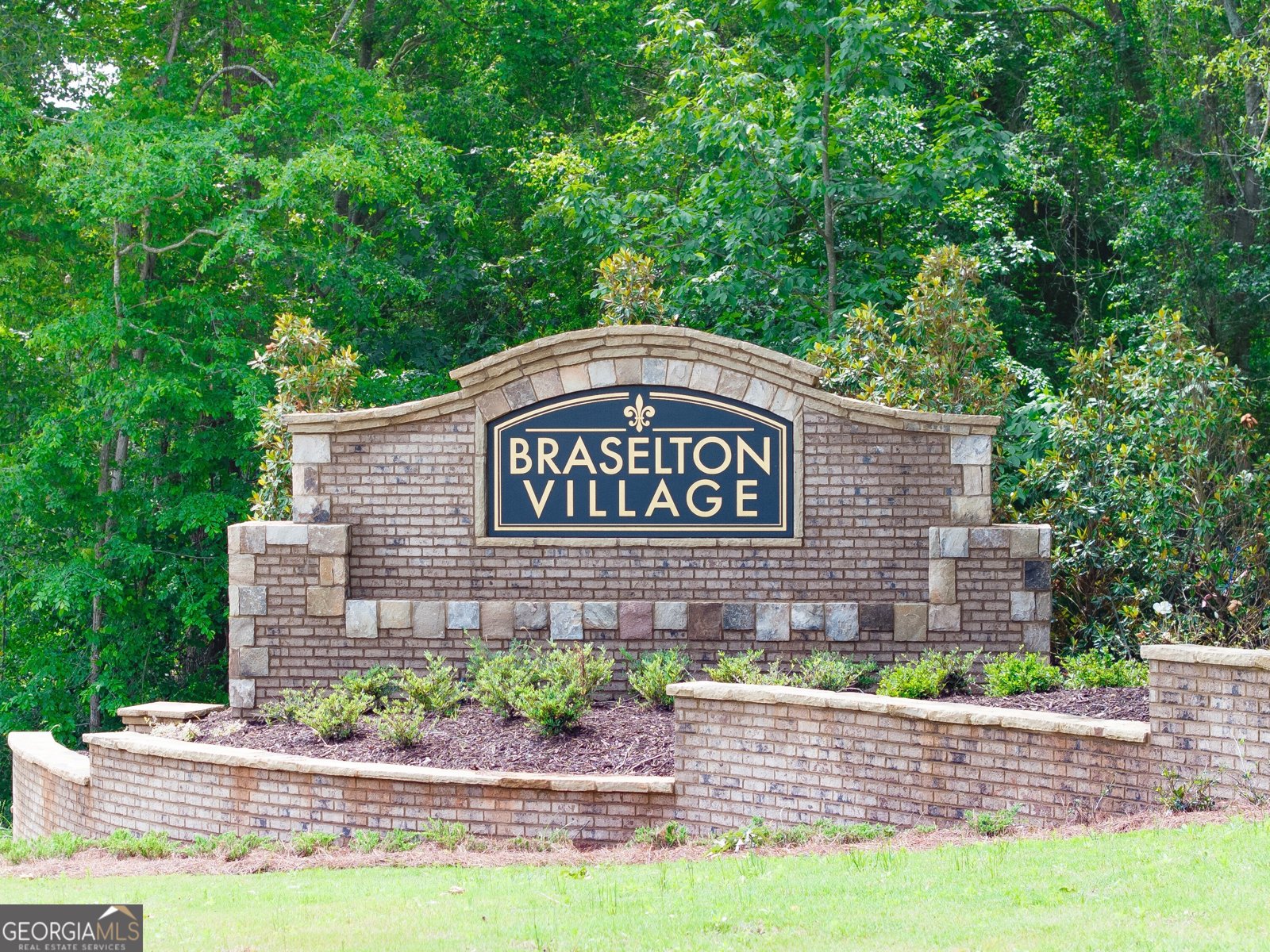 569 King Village Braselton - 31
