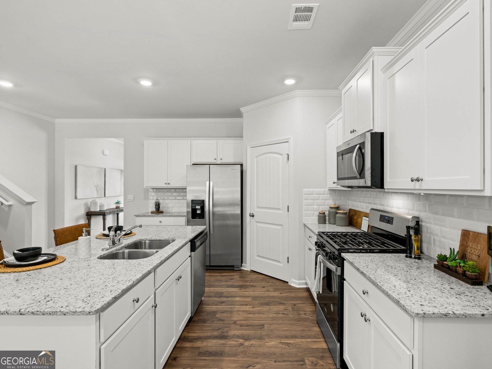 569 King Village Braselton - 7