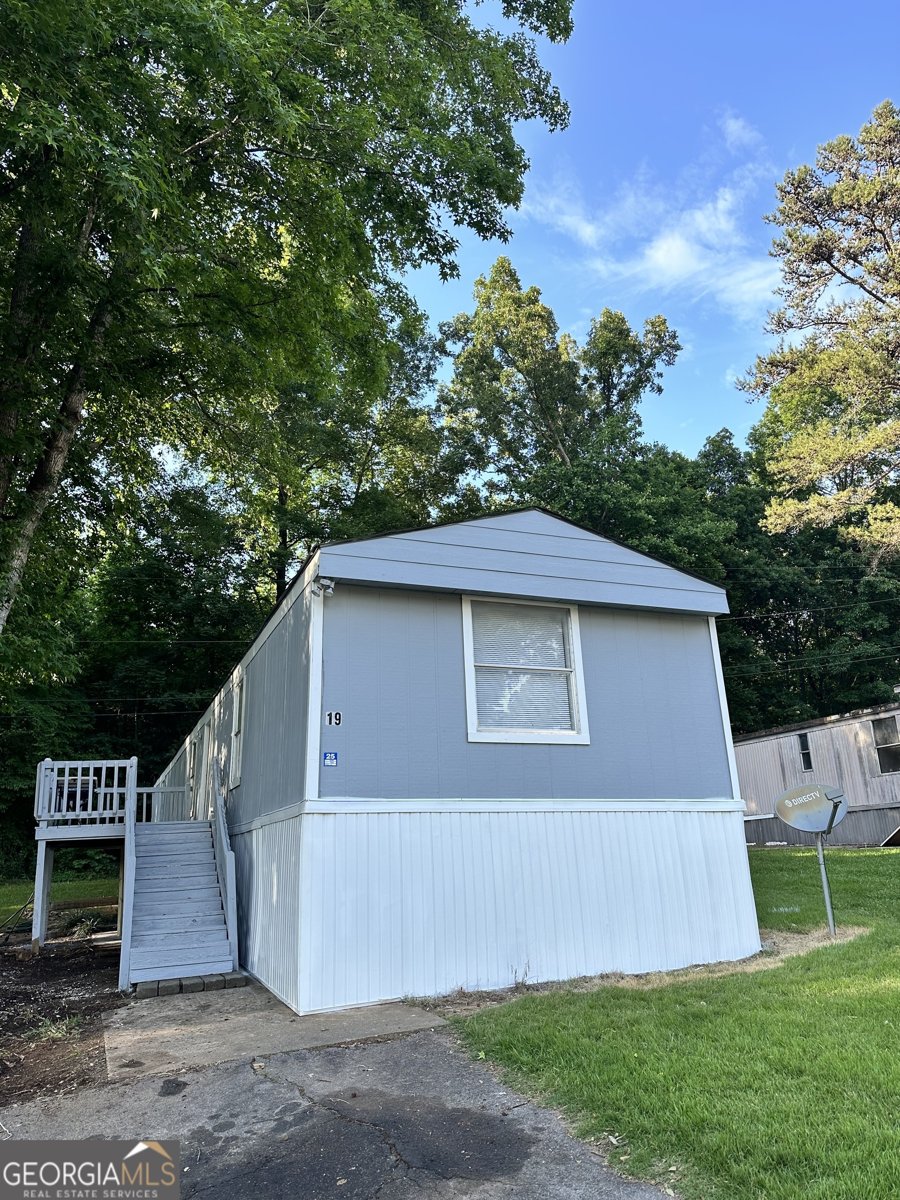 19 Poole Circle Ellenwood - 1