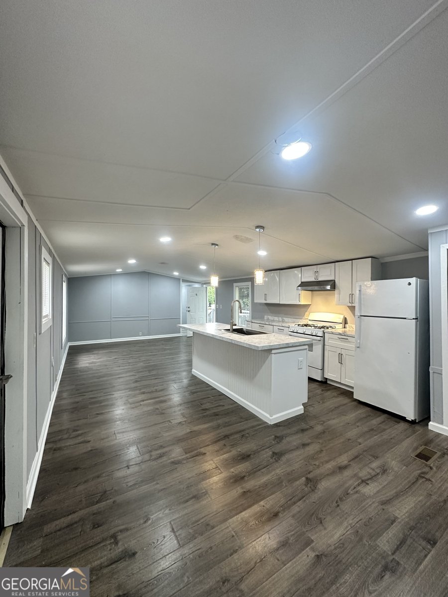 19 Poole Circle Ellenwood - 4