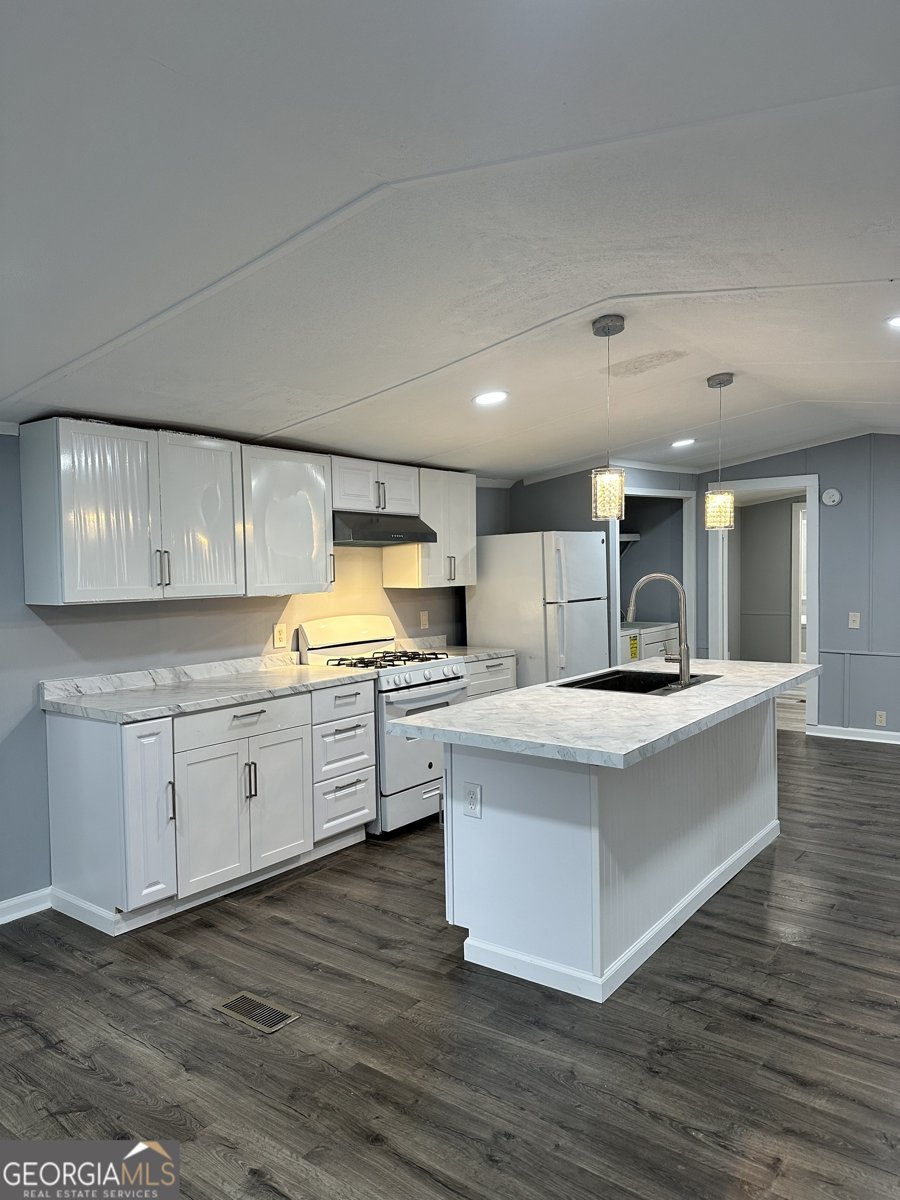 19 Poole Circle Ellenwood - 6