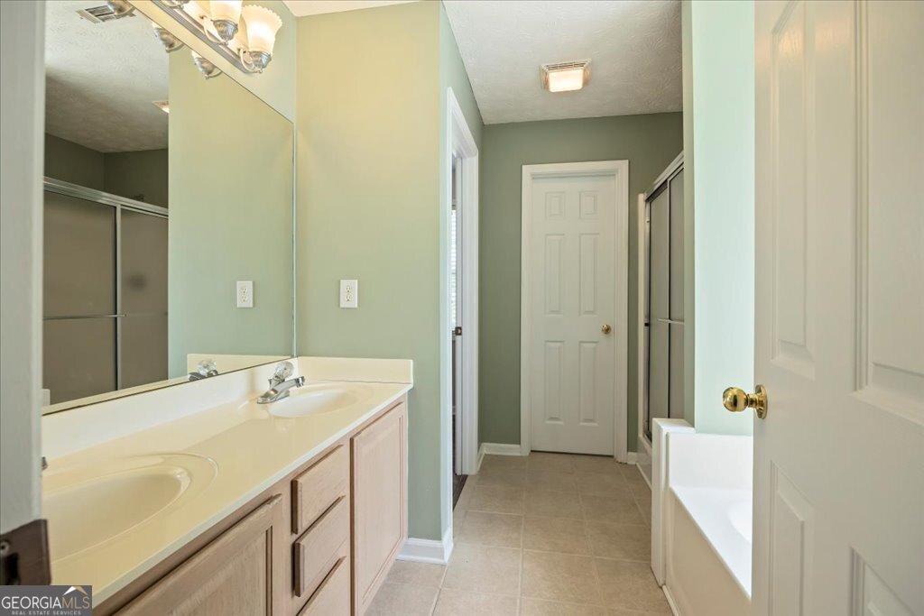 7825 Running Fox Trail Gainesville - 11