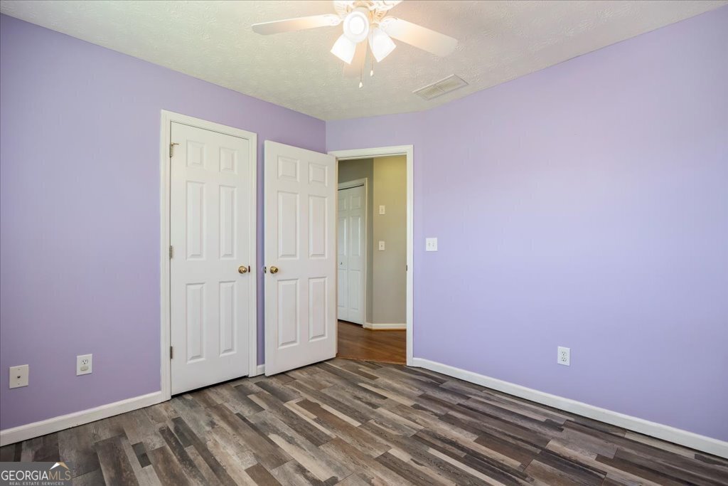 7825 Running Fox Trail Gainesville - 17