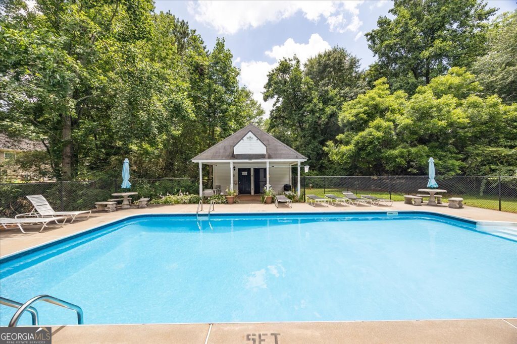 7825 Running Fox Trail Gainesville - 32