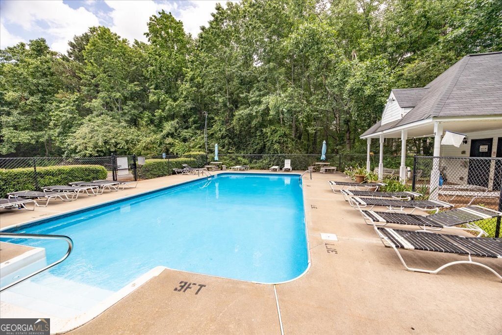 7825 Running Fox Trail Gainesville - 33