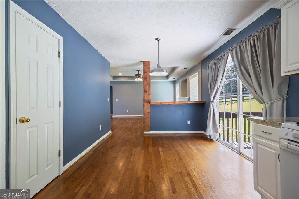 7825 Running Fox Trail Gainesville - 8