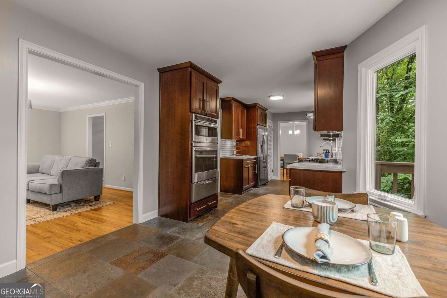 2892 Guinevere Drive Atlanta - 14