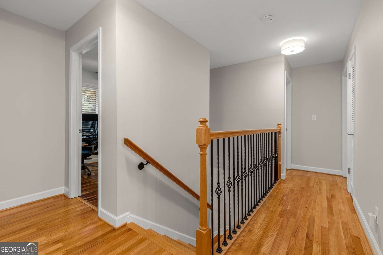 2892 Guinevere Drive Atlanta - 18