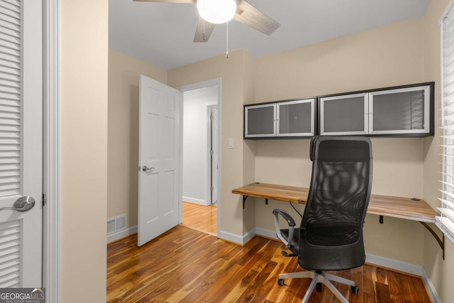2892 Guinevere Drive Atlanta - 25