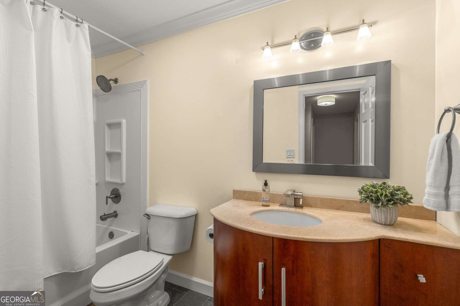 2892 Guinevere Drive Atlanta - 29