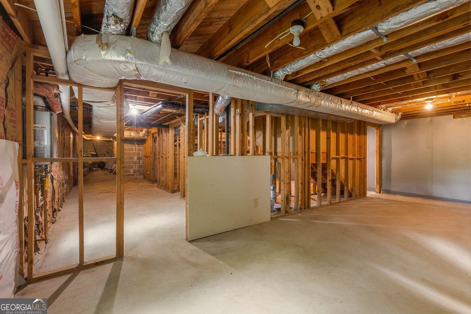 2892 Guinevere Drive Atlanta - 44