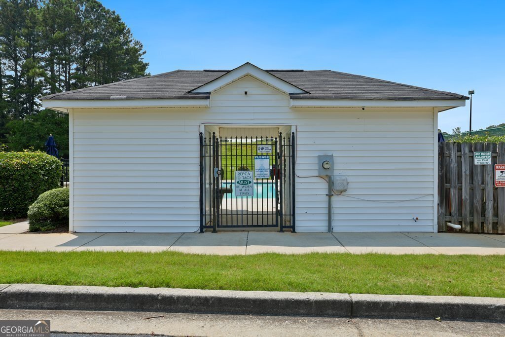 64 Harbour Lake Drive Fayetteville - 19