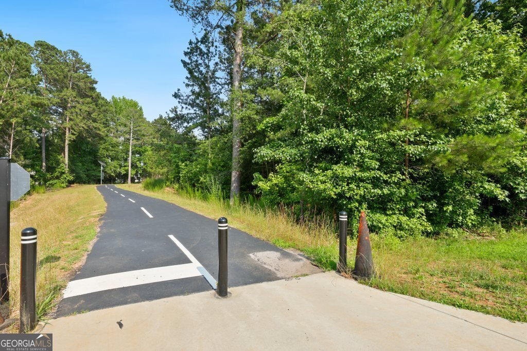 64 Harbour Lake Drive Fayetteville - 24