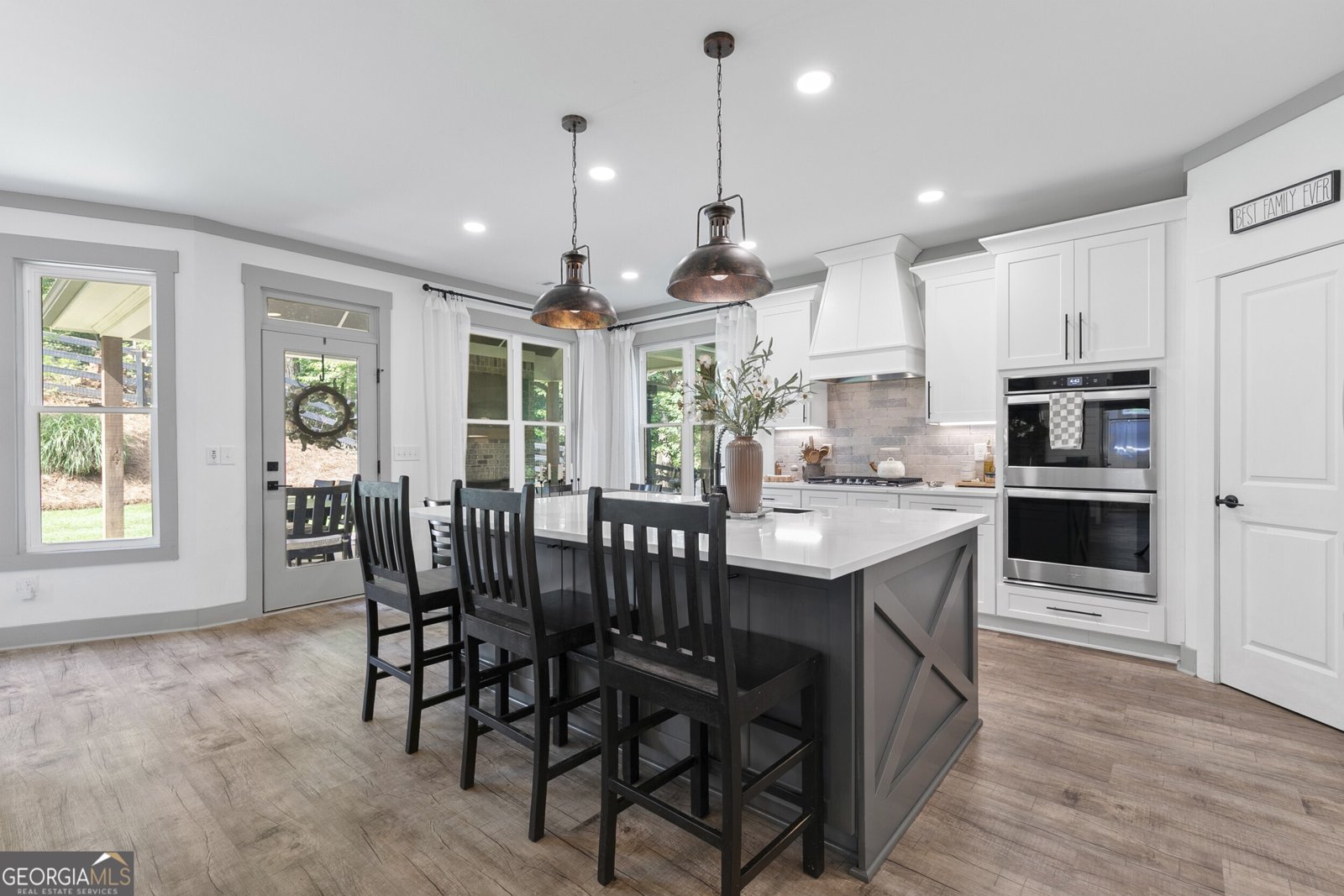 8871 Bethel Road Gainesville - 22