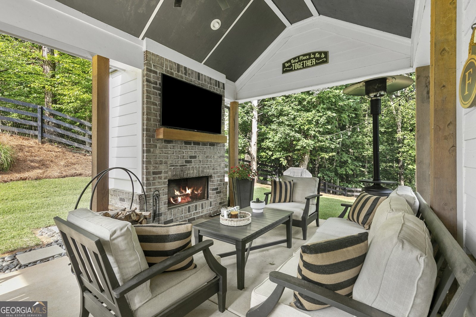 8871 Bethel Road Gainesville - 44