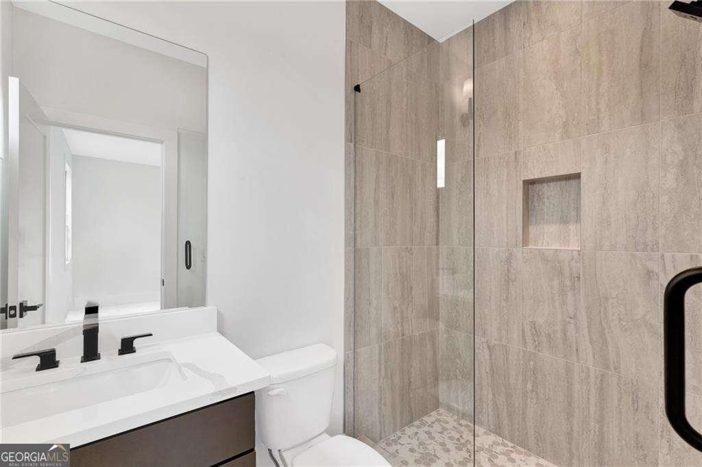 504 Barrington Drive Roswell - 46