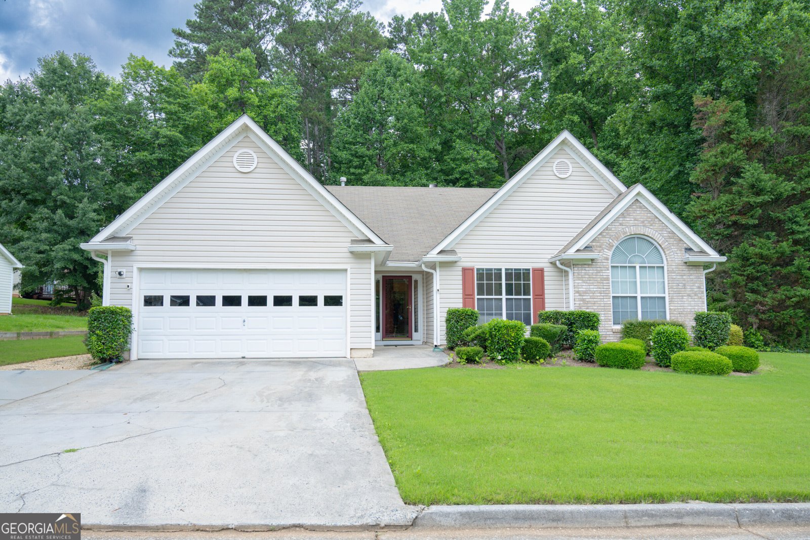 2407 Cove Lake Way Lithonia - 1