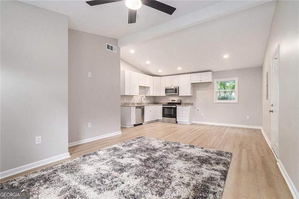 340 Bell Street Marietta - 3
