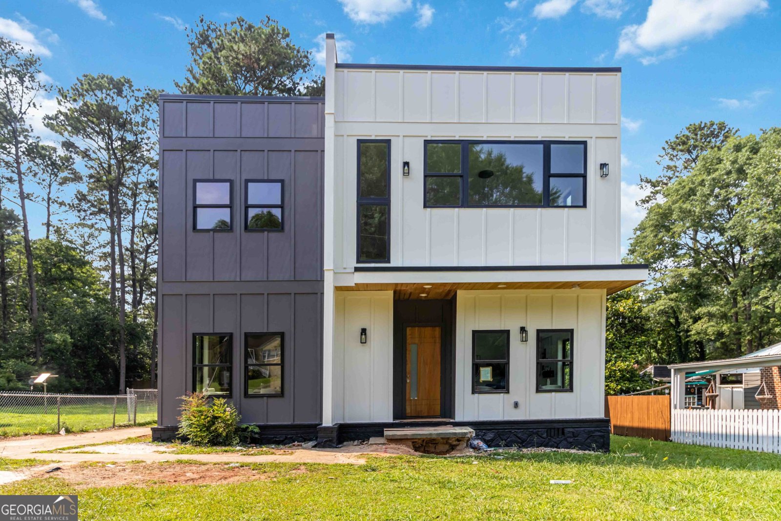 1554 Columbia Circle Decatur - 1