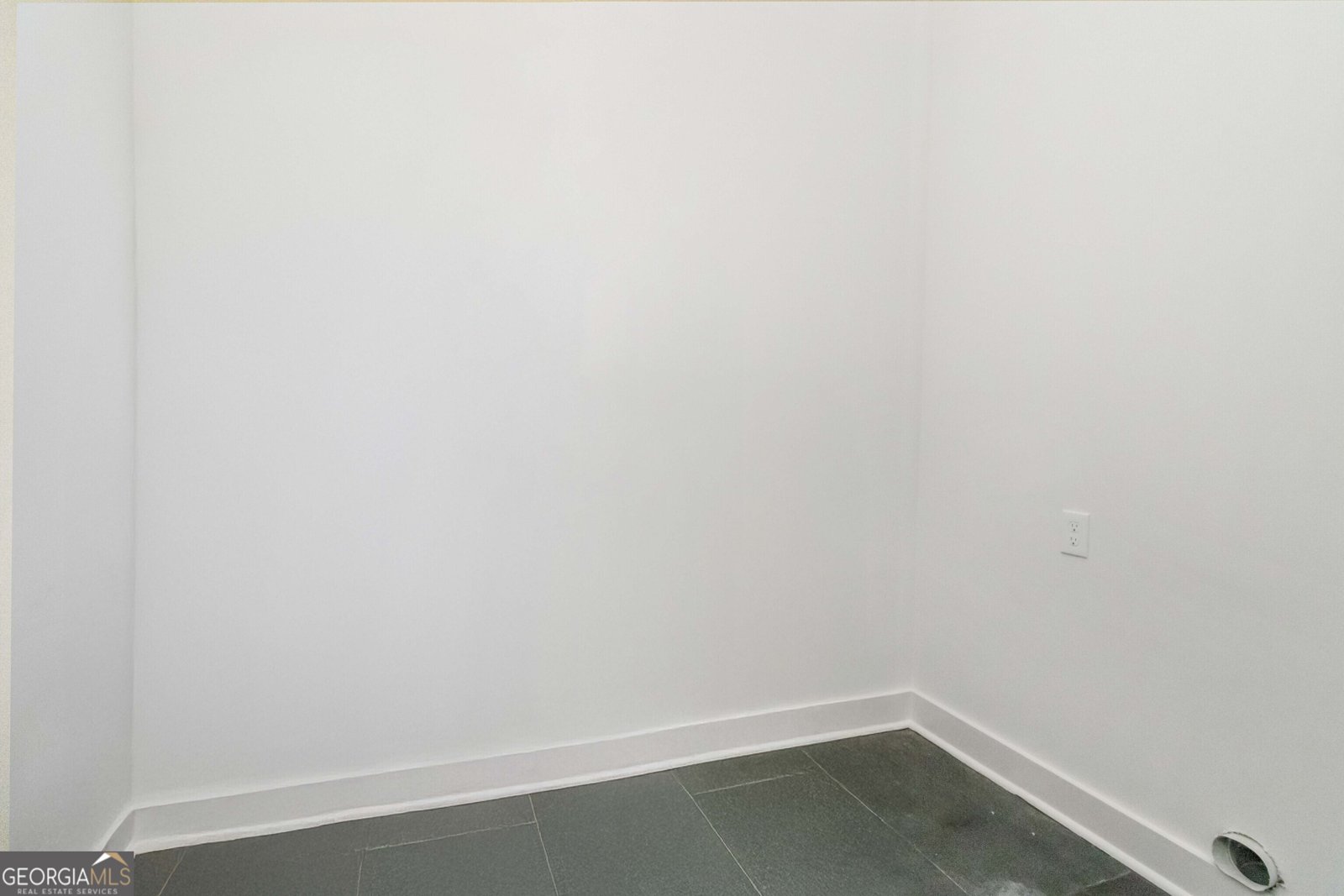 1554 Columbia Circle Decatur - 17