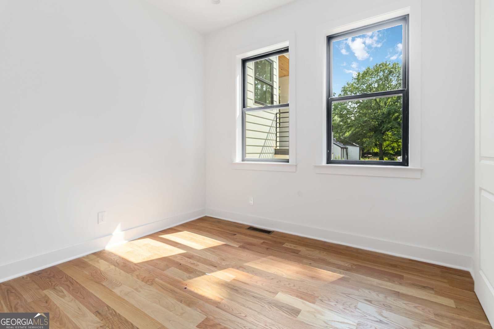 1554 Columbia Circle Decatur - 37
