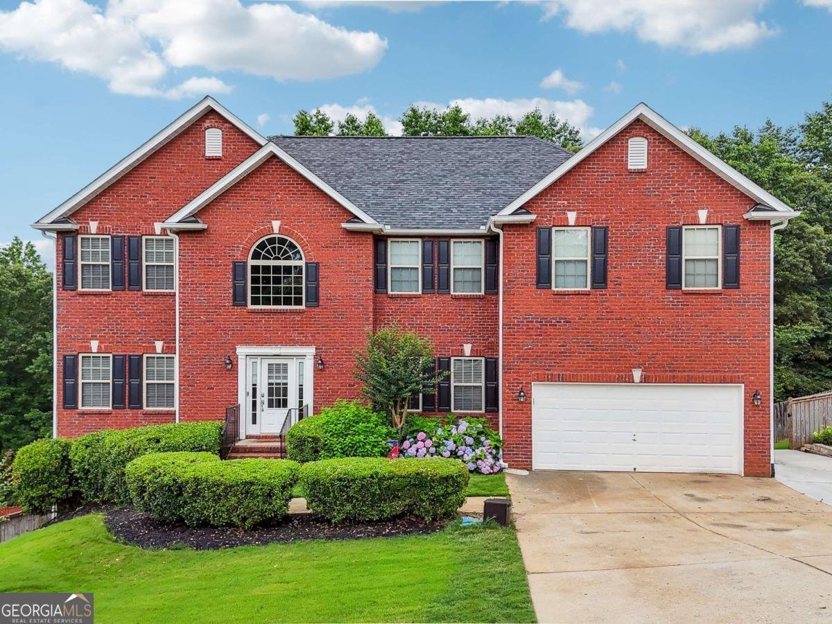 5752 Pleasant Woods Drive Flowery Branch - 1
