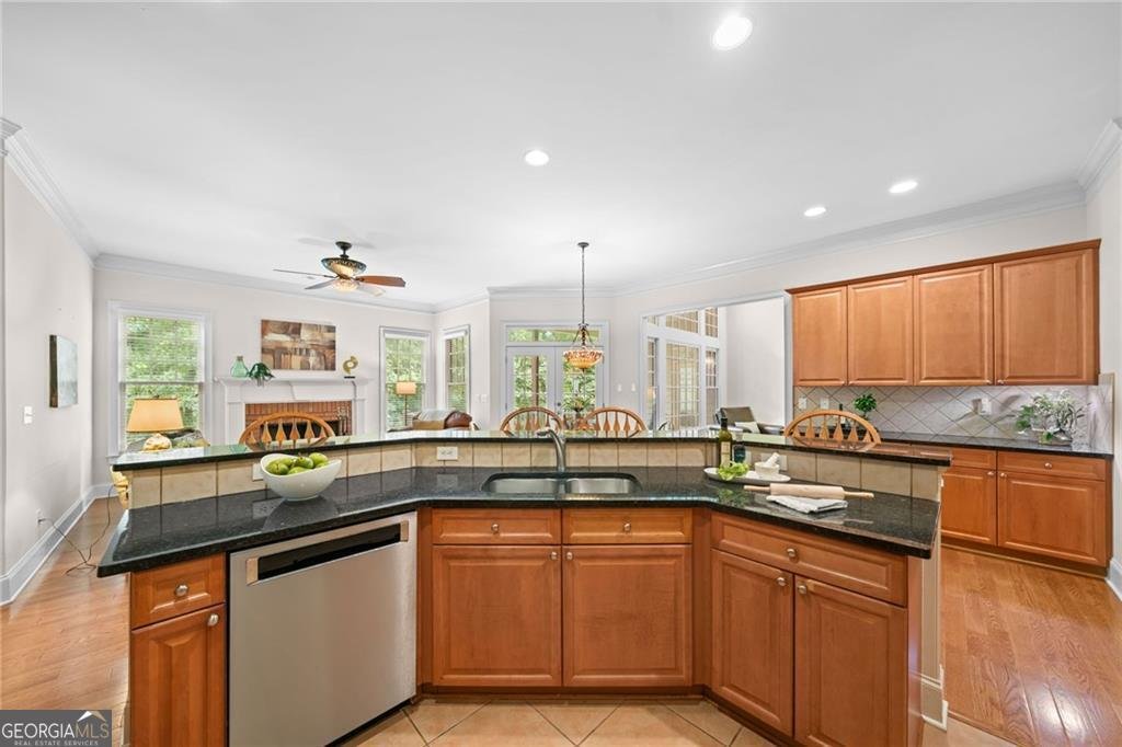 3157 Perimeter Circle Buford - 12