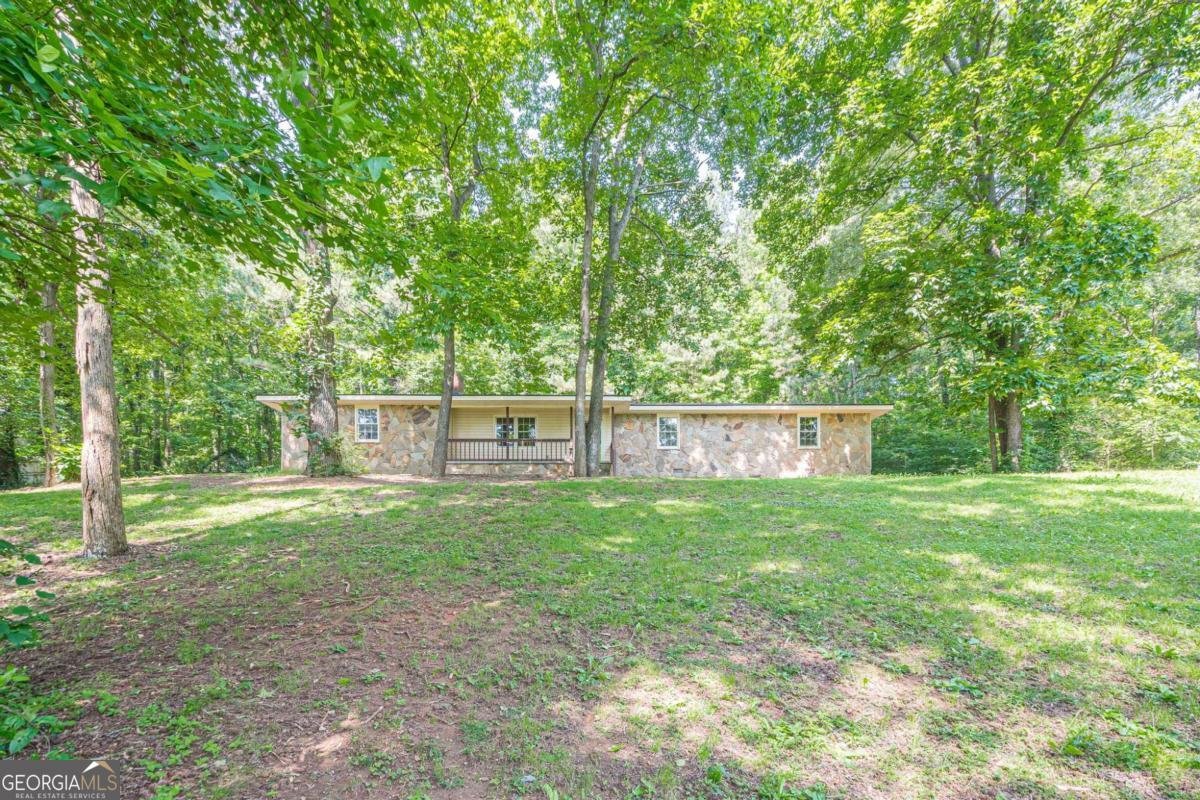 109 AMBERIDGE Drive Cartersville - 1