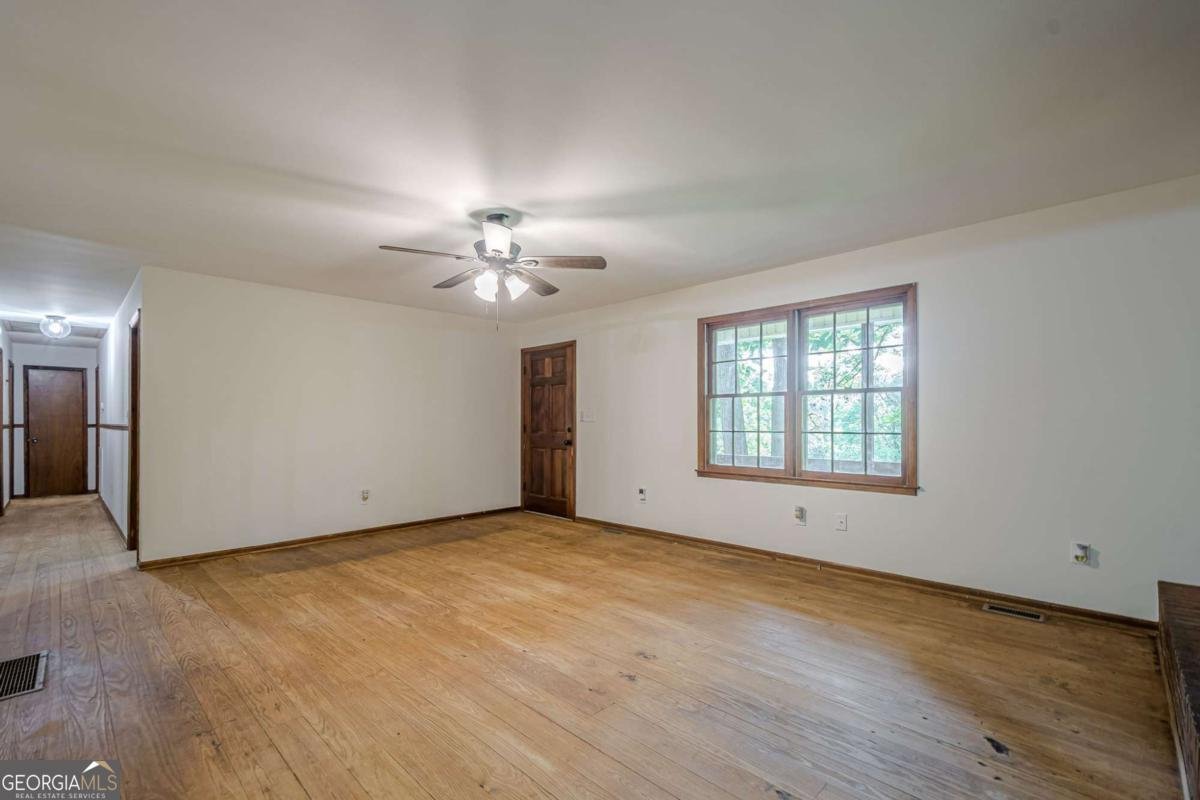 109 AMBERIDGE Drive Cartersville - 17