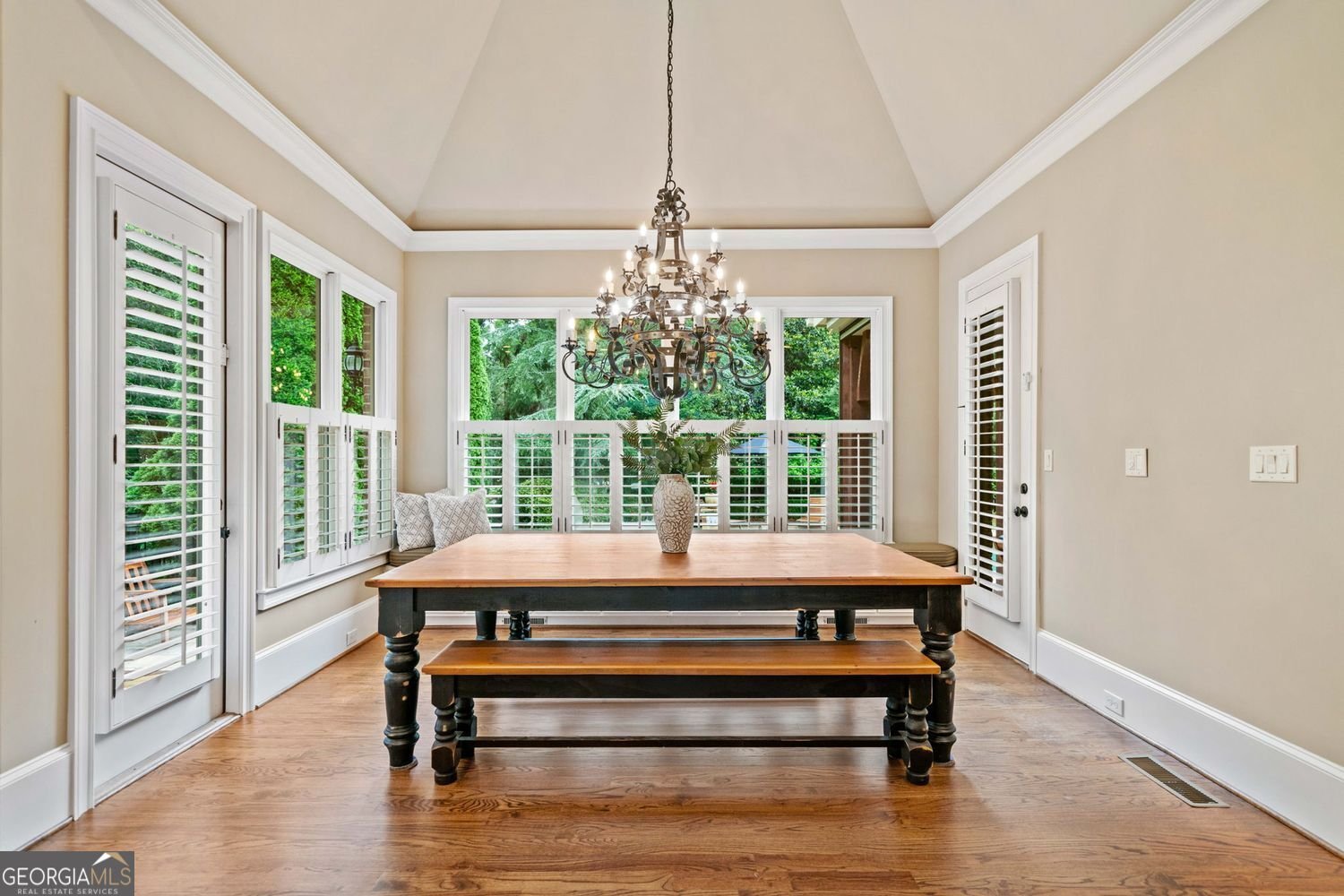 4304 Berkford Circle Atlanta - 24