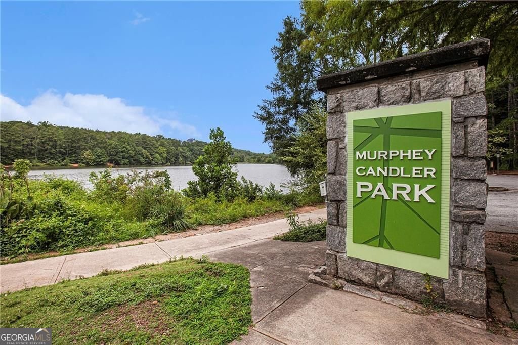 4304 Berkford Circle Atlanta - 97