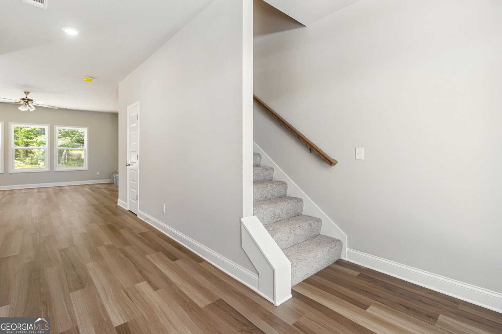 125 Glenview Way Thomaston - 2