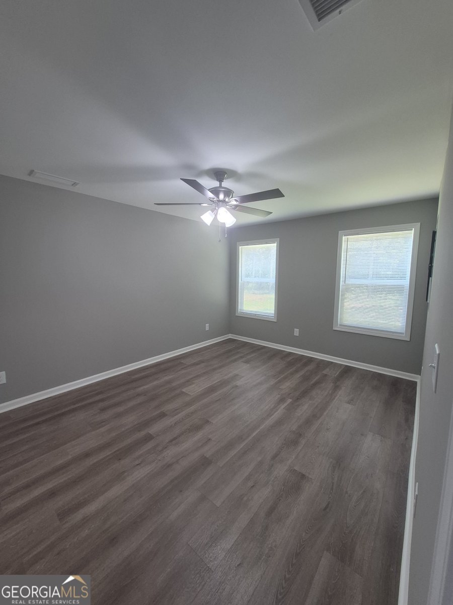 4599 Lexington Road Athens - 11
