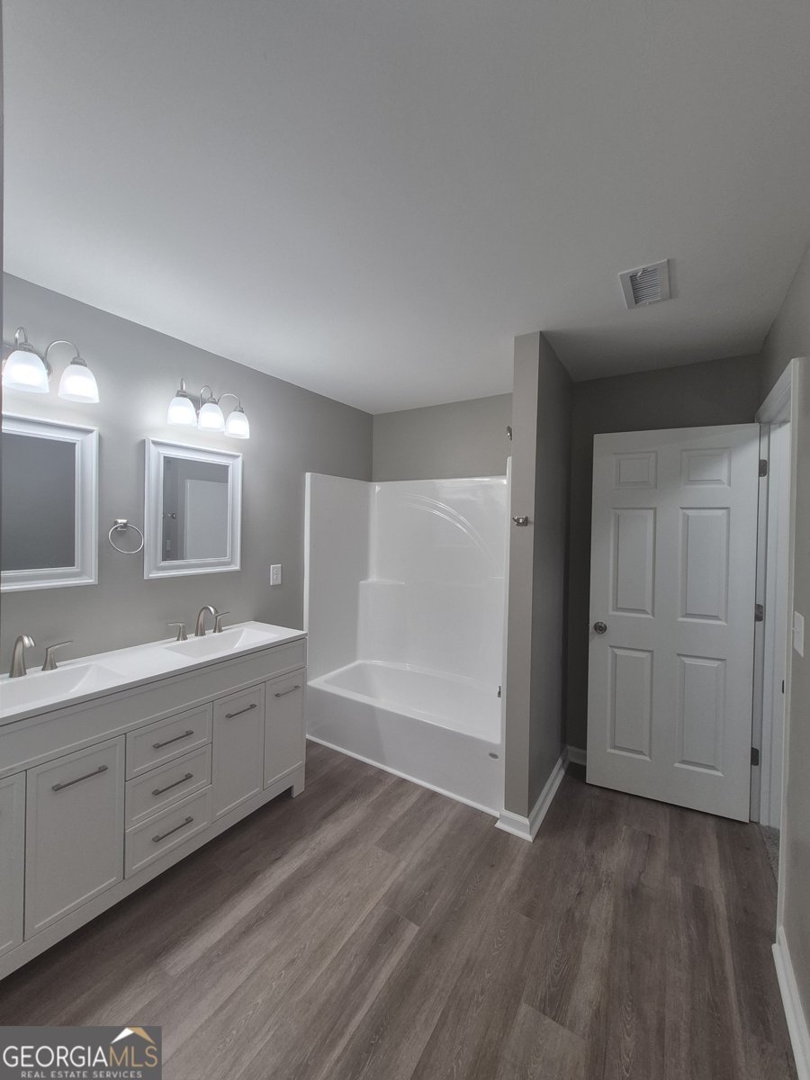 4599 Lexington Road Athens - 17