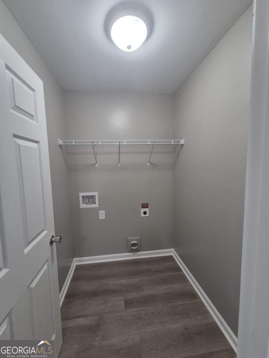 4599 Lexington Road Athens - 18