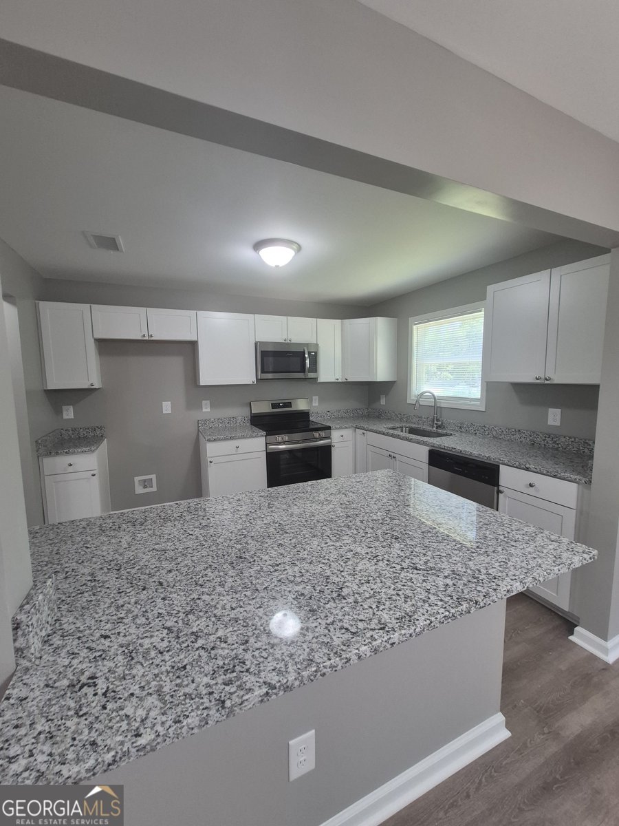 4599 Lexington Road Athens - 2