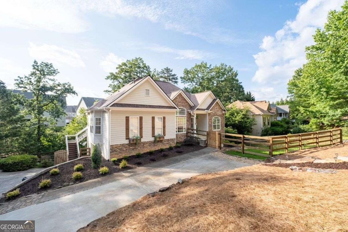 1745 HABERSHAM MARINA Road Cumming - 2