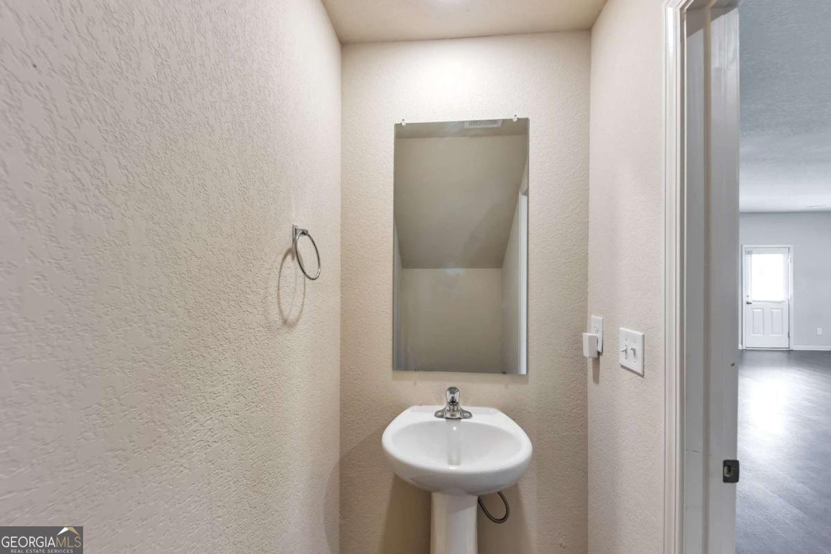 513 Moline Way Locust Grove - 10