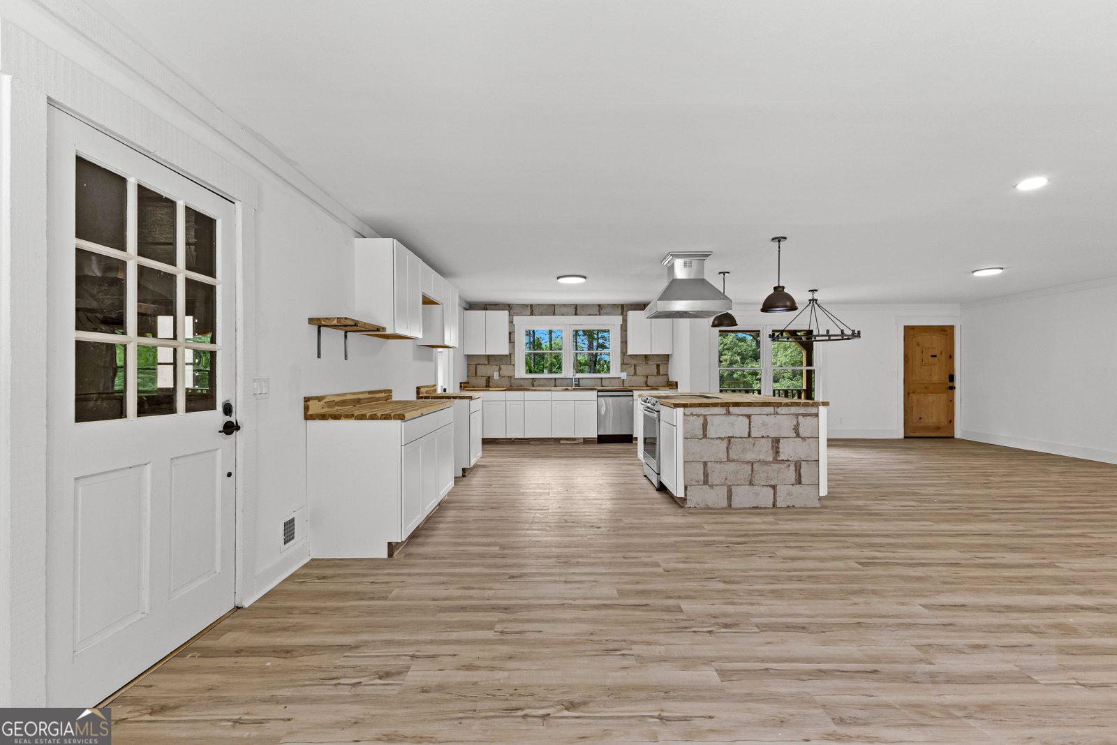 8129 Giles Road Douglasville - 14